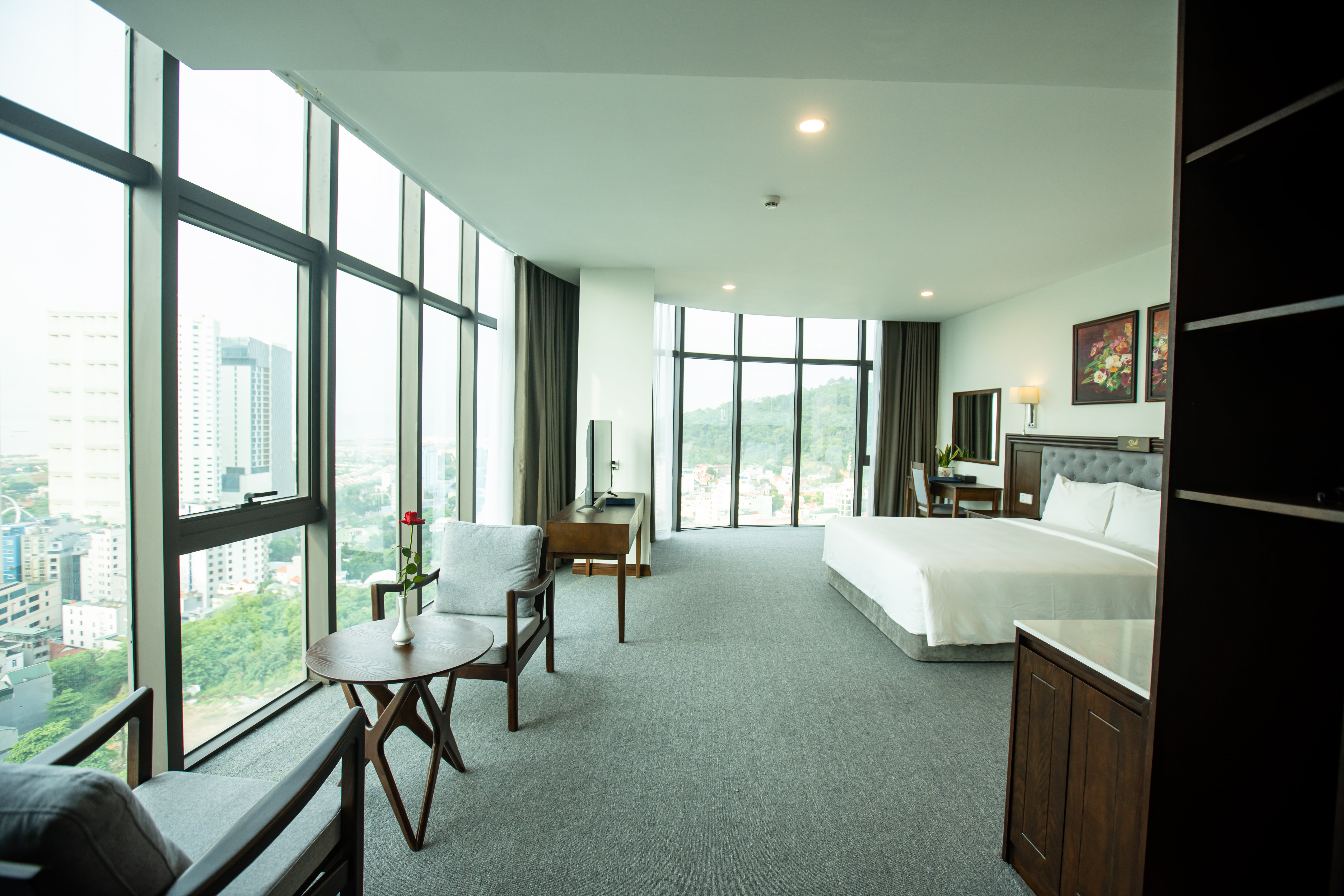 Premier Room