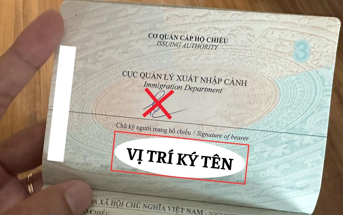 ký sai, chữ ký ở phía trên dòng "Chữ ký người mang hộ chiếu"