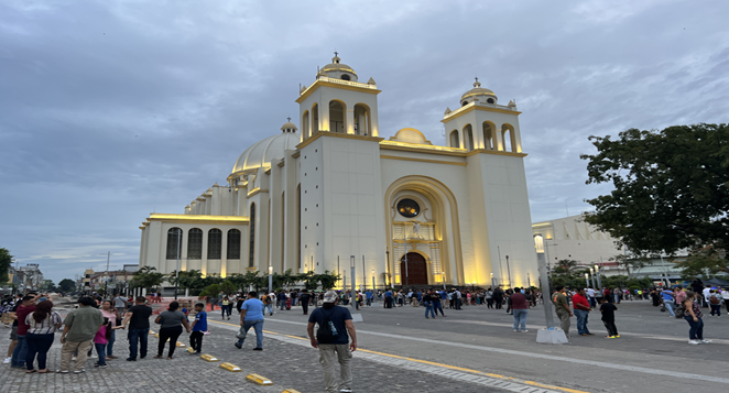 Metropolitan Cathedral of San Salvador - Wikipedia