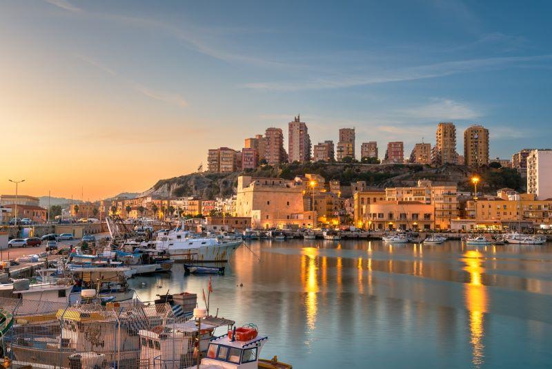 porto-empedocle-hd.jpg