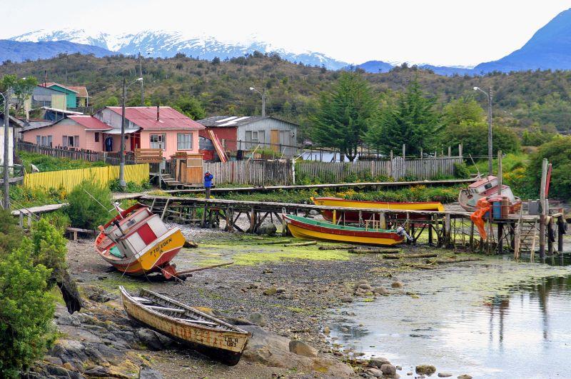 puerto-eden-chile.jpg