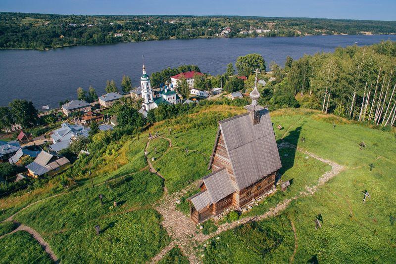 russia-plyos-on-volga.jpg