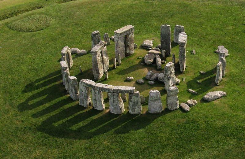 stoneheng.jpg