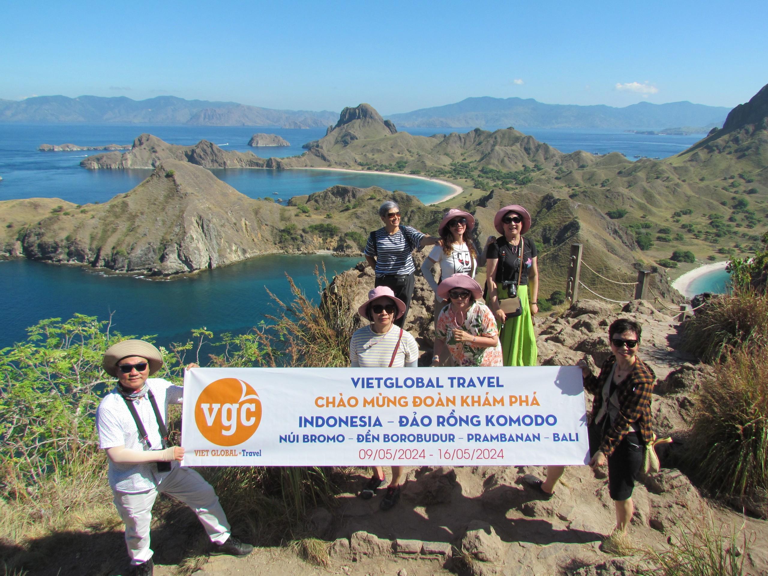 z5430815350946_720afef8642e55b0d88a8c9a64e40fb4-1