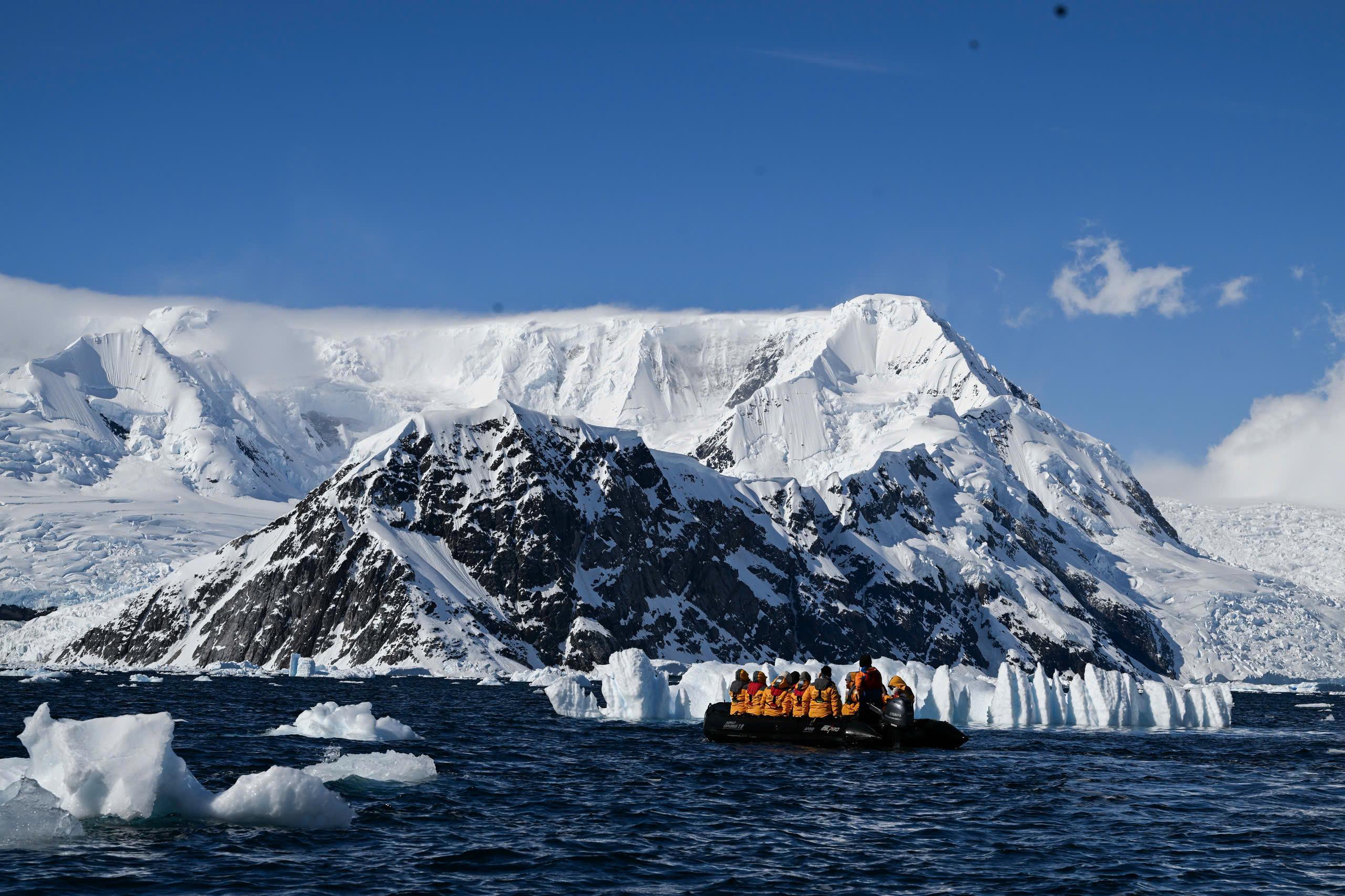 z7280042705451_1fba7abd27c1efe12f44d6da5906b302-1