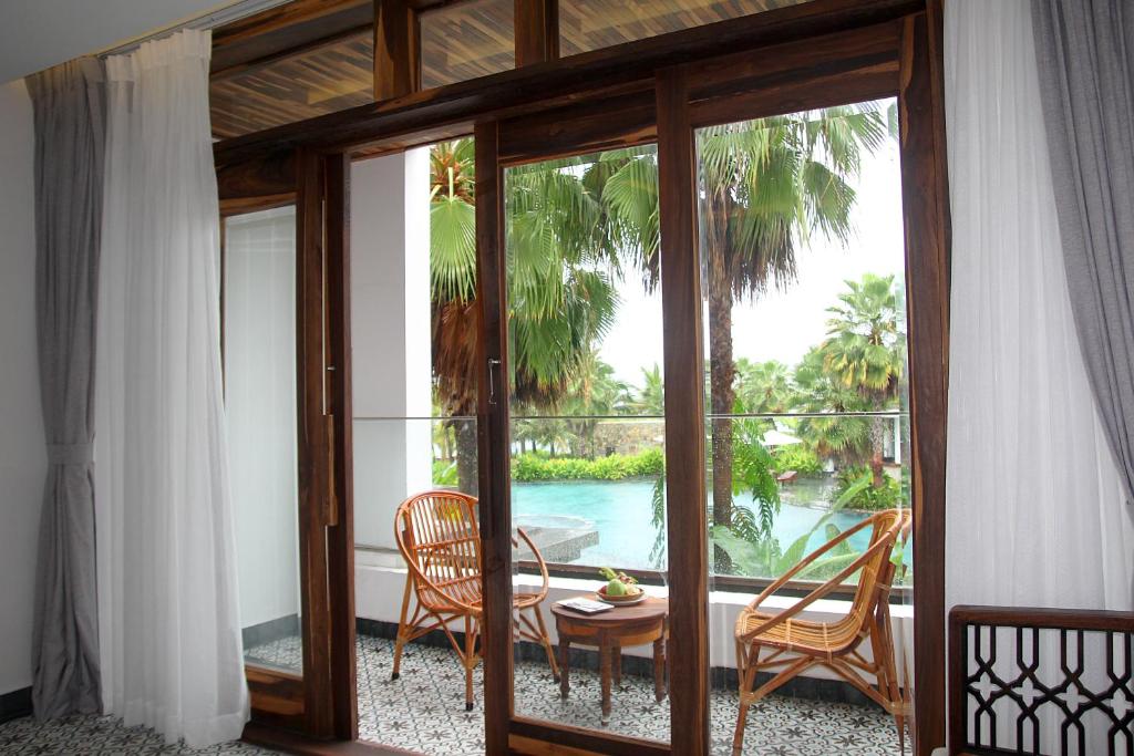Balcony Garden View