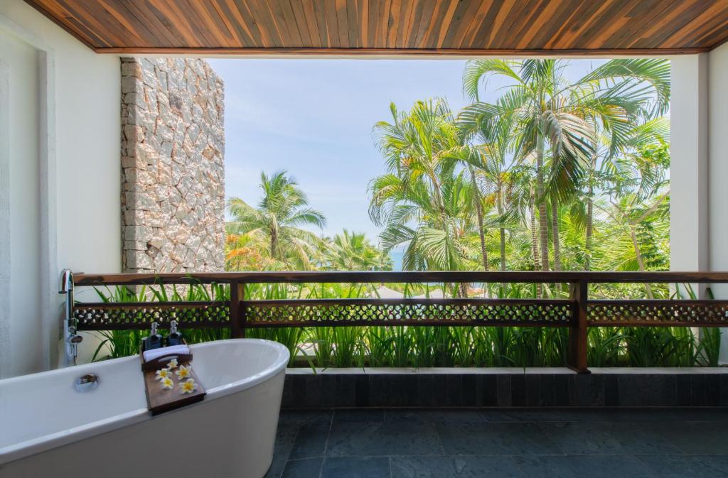 Ocean View Premum King