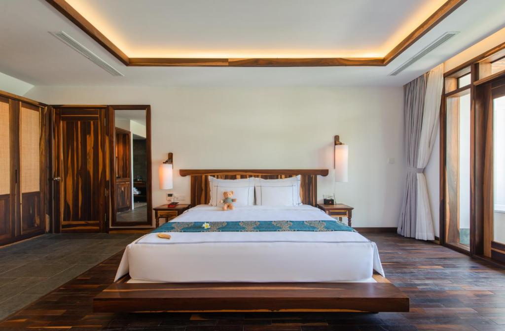 Ocean View Premum King