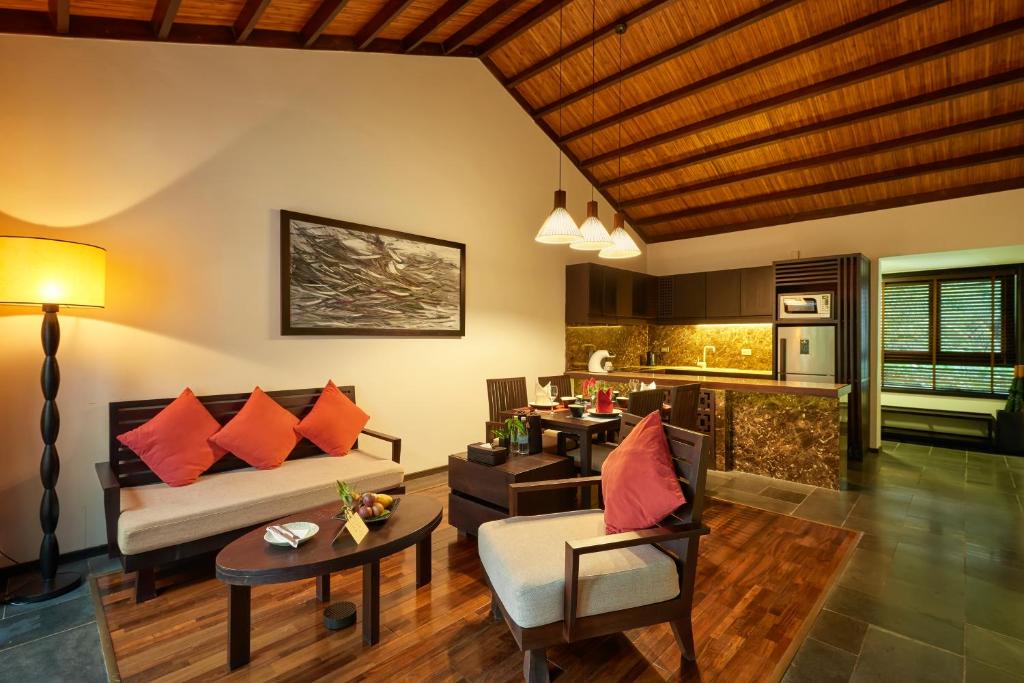 Family Villa 2-bedroom Garden View