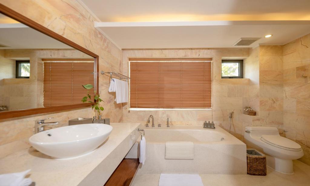 Terrace Pool Suite