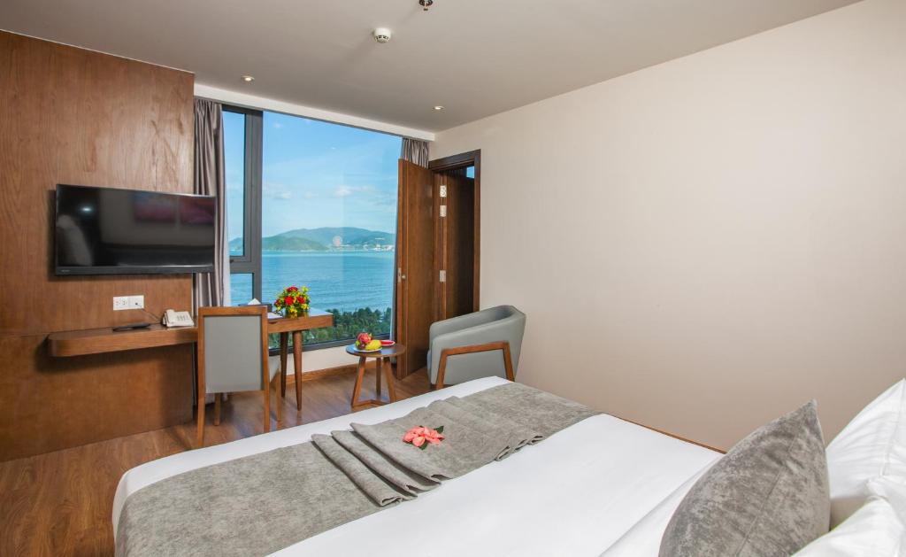Family Deluxe Ocean View