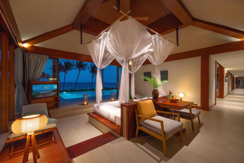 Four-Bedroom Beach Front Pool Villa