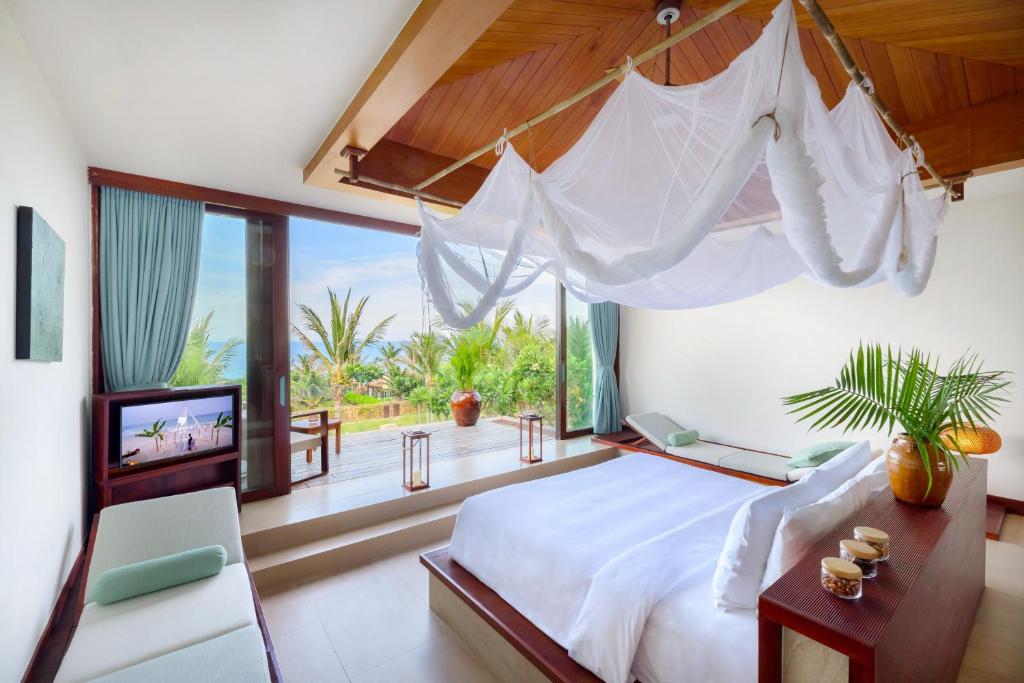 Two-Bedroom Ocean View Suite