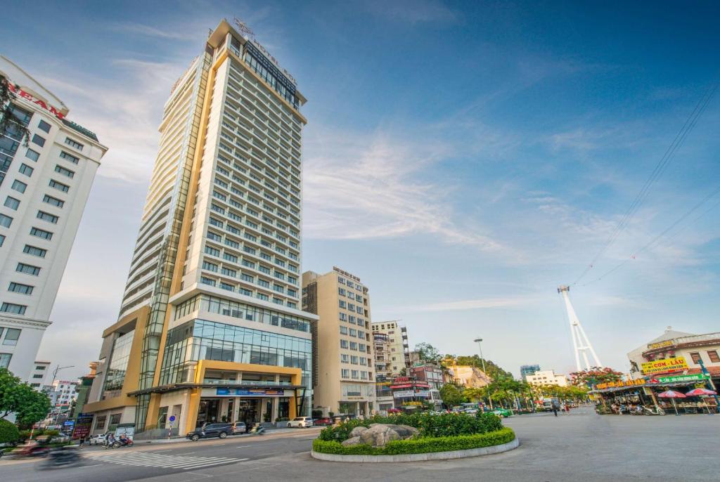 Review và kinh nghiệm đi Hotel Soleil Hạ Long - Đích đến hoàn hảo để thư giãn và ngắm cảnh quan