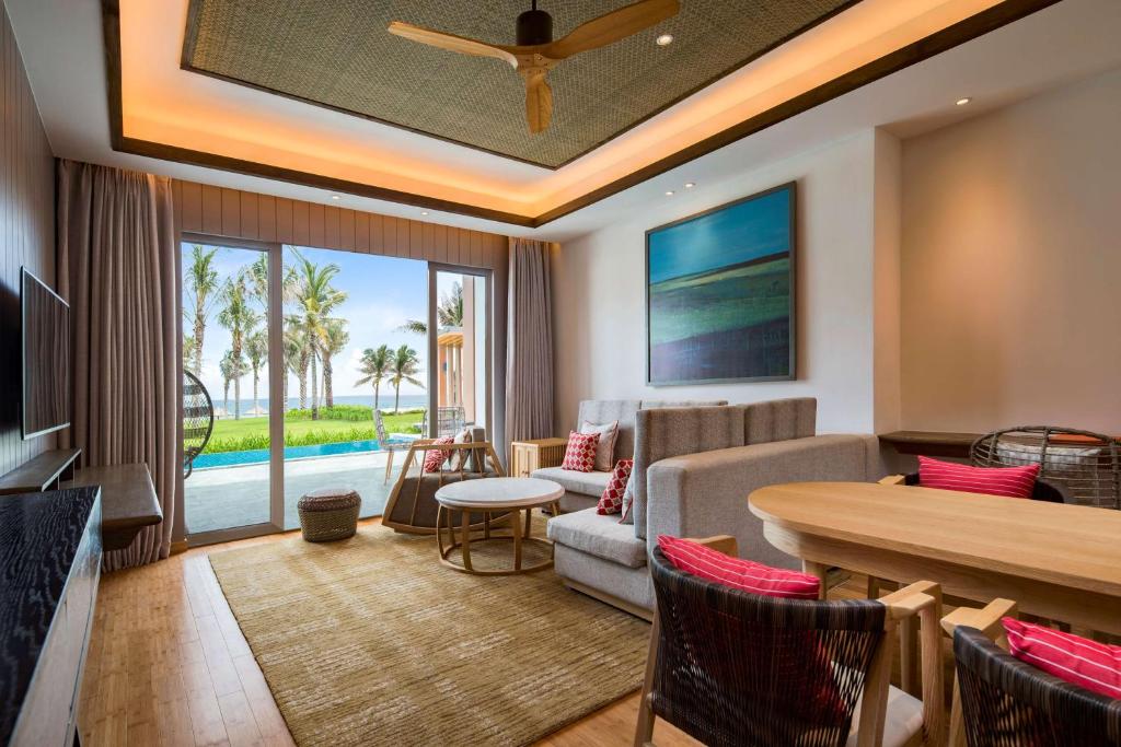 Two Bedrooms Pool Villa Beachfront