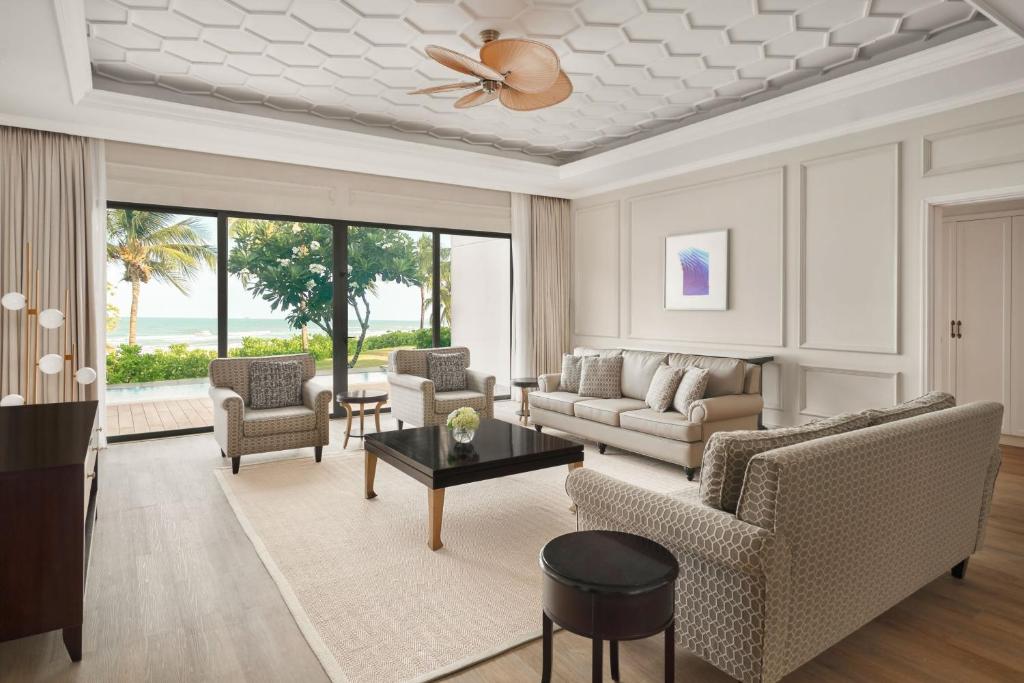Villa 2 Phòng Ngủ Có Ban Công Nhìn Ra Biển