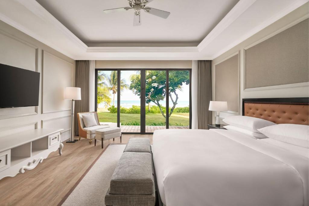 Villa 2 Phòng Ngủ Có Ban Công Nhìn Ra Biển