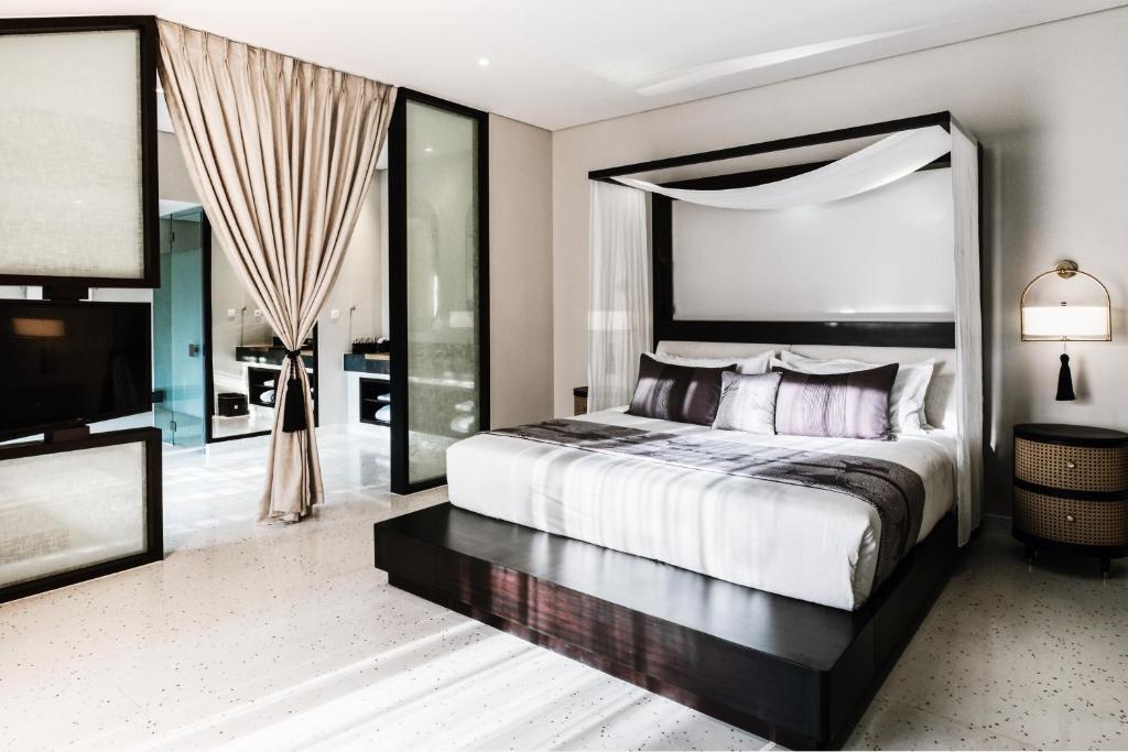 One Bedroom Pool Villa