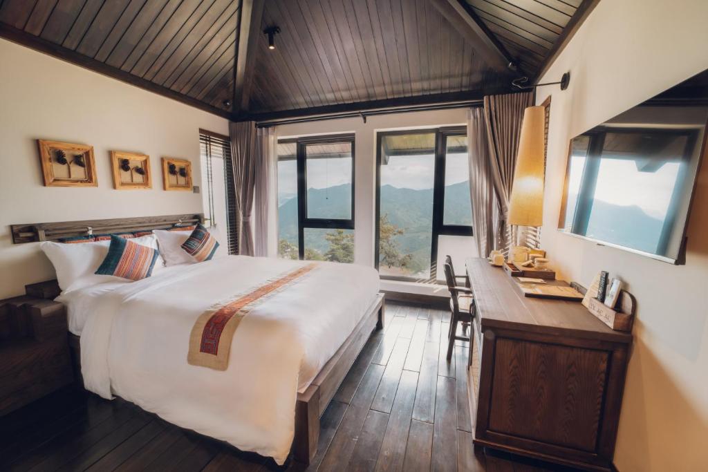Premium Villa by the Samu