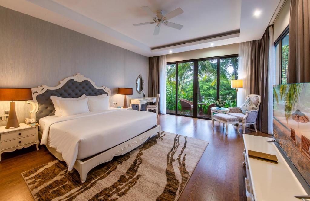 Four Bedroom Villa