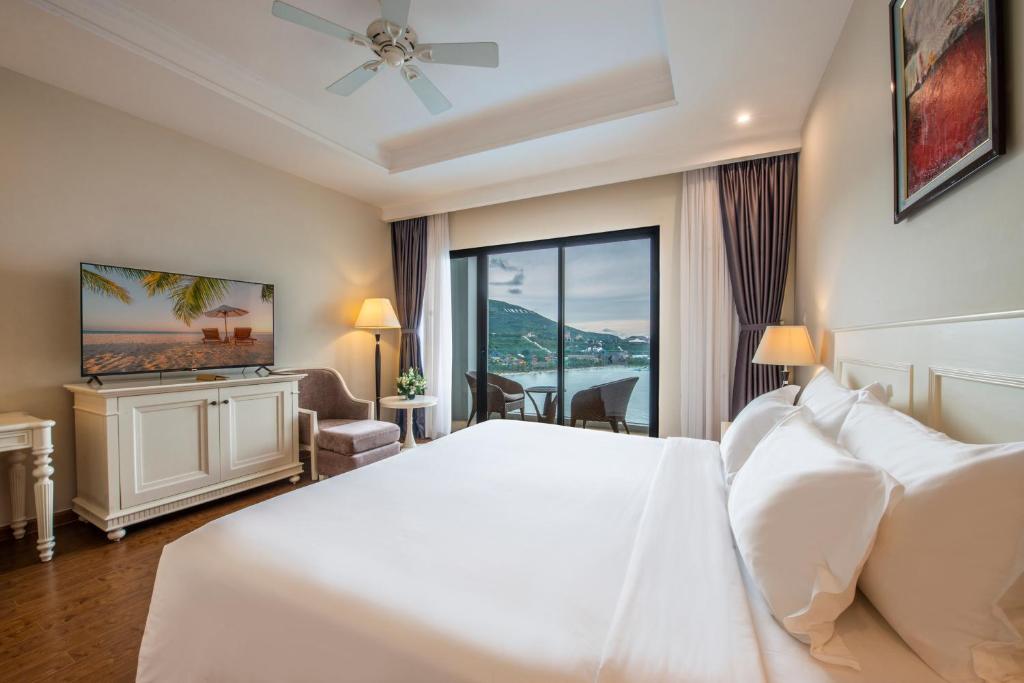 Deluxe Ocean View