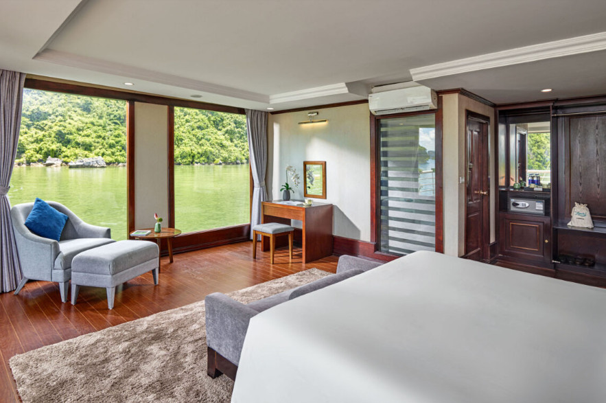 Luxury Suite