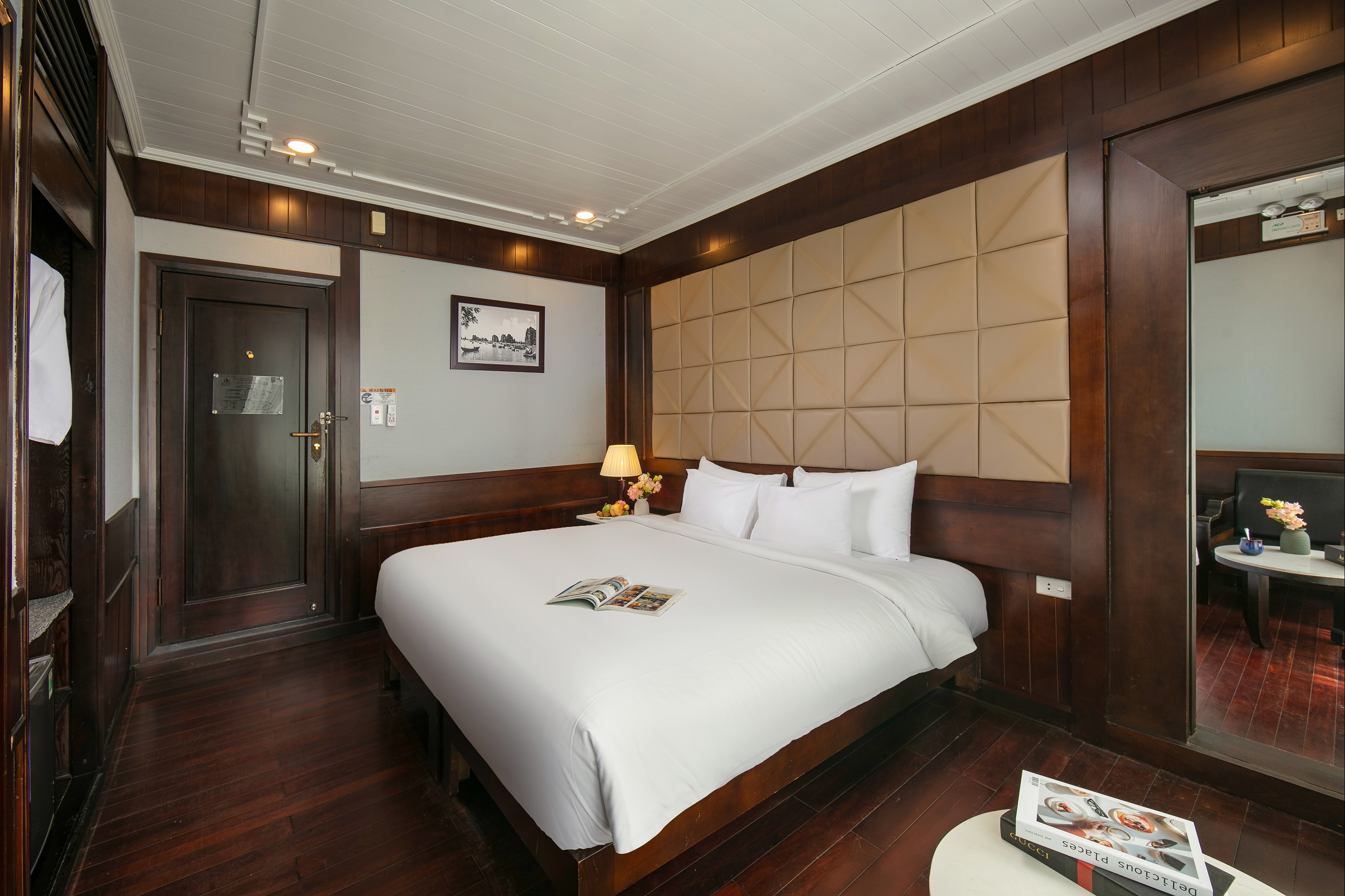 Family Suite Connecting