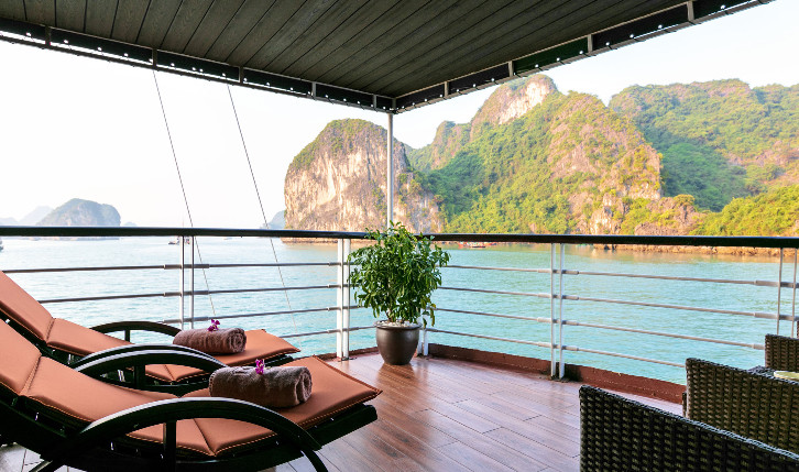 ROYAL SUITE PRIVATE BALCONY