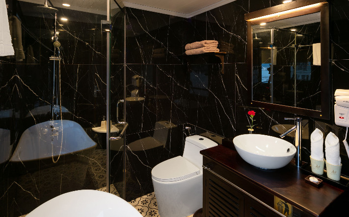 ROYAL SUITE PRIVATE BALCONY